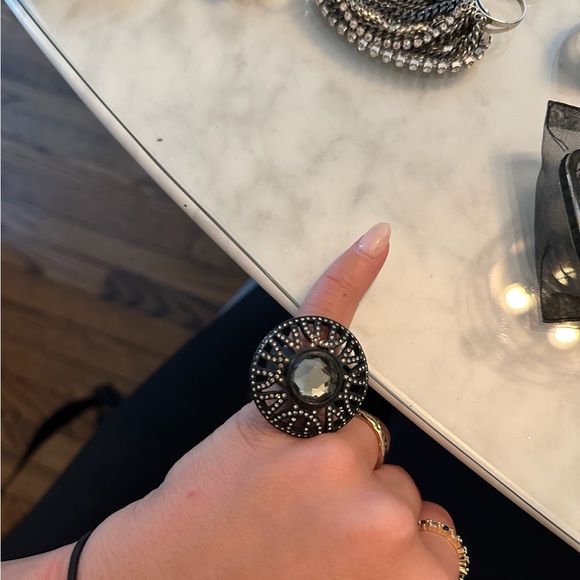 Costume Jewelry Rings - Picture 3 of 7